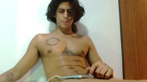 Snapshot of mike_d1030 chatting on October 4, 2025, 3:48 am mike_d1030 online show from October 4, 2025, 3:48 am