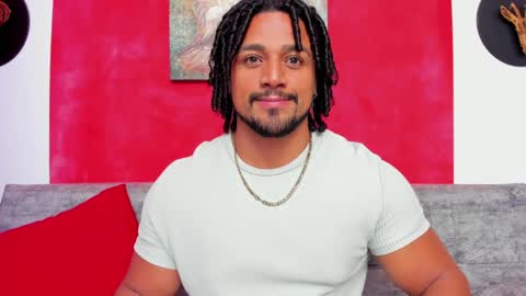 Snapshot of mike_estevess chatting on December 11, 2024, 10:58 am   online show from December 11, 2024, 10:58 am