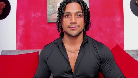 Snapshot of mike_estevess chatting on December 23, 2024, 9:38 am   online show from December 23, 2024, 9:38 am