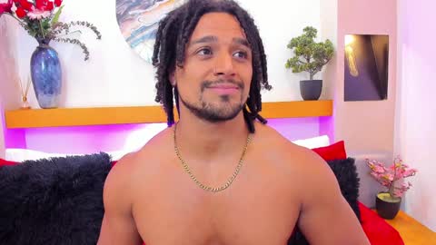 Snapshot of mike_estevess chatting on January 30, 2025, 9:36 am   online show from January 30, 2025, 9:36 am