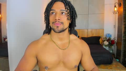 Snapshot of mike_estevess chatting on January 31, 2025, 9:27 am   online show from January 31, 2025, 9:27 am