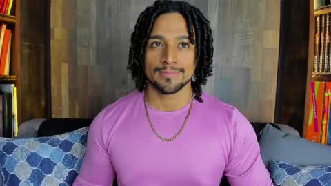 Snapshot of mike_estevess chatting on February 4, 2025, 4:15 am   online show from February 4, 2025, 4:15 am