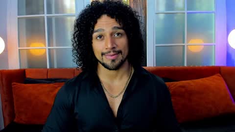 Snapshot of mike_estevess chatting on February 8, 2025, 1:54 pm   online show from February 8, 2025, 1:54 pm