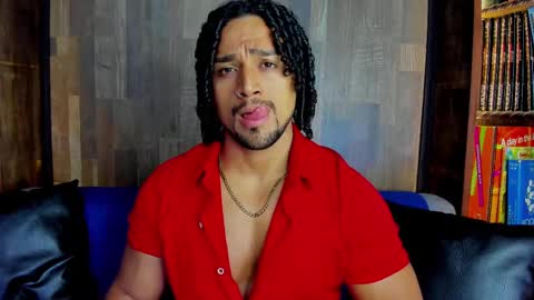 Snapshot of mike_estevess chatting on February 22, 2025, 9:34 am   online show from February 22, 2025, 9:34 am