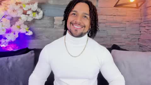 Snapshot of mike_estevess chatting on February 23, 2025, 12:05 pm   online show from February 23, 2025, 12:05 pm