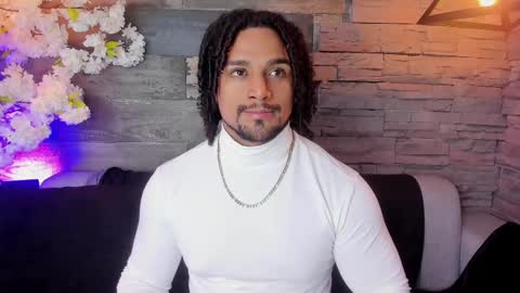 Snapshot of mike_estevess chatting on February 23, 2025, 6:23 pm   online show from February 23, 2025, 6:23 pm