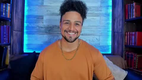 Snapshot of mike_estevess chatting on March 7, 2025, 2:15 am   online show from March 7, 2025, 2:15 am