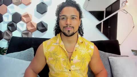 Snapshot of mike_estevess chatting on March 8, 2025, 12:20 pm   online show from March 8, 2025, 12:20 pm