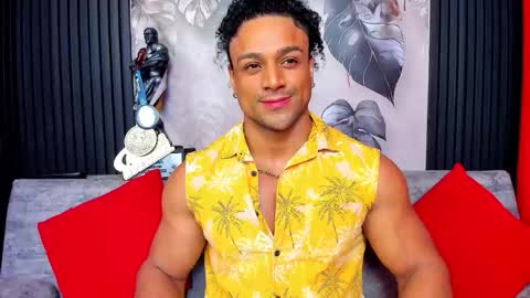 Snapshot of mike_estevess chatting on September 27, 2025, 6:07 am   online show from September 27, 2025, 6:07 am