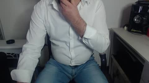 MikeMaster online show from January 15, 2025, 11:32 am