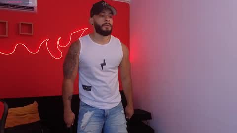 Snapshot of mike_savage3 chatting on April 4, 2026, 12:13 pm Mike online show from April 4, 2026, 12:13 pm