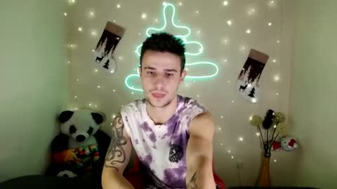 Snapshot of mike_severi chatting on December 10, 2024, 3:33 pm Mike online show from December 10, 2024, 3:33 pm