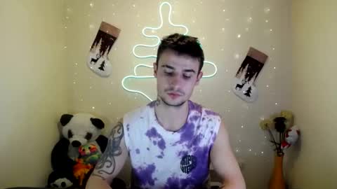 Snapshot of mike_severi chatting on December 12, 2024, 6:10 pm Mike online show from December 12, 2024, 6:10 pm