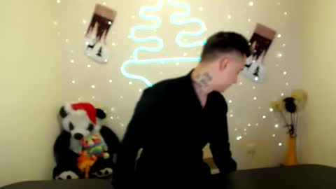 Snapshot of mike_severi chatting on December 19, 2024, 10:13 am Mike online show from December 19, 2024, 10:13 am