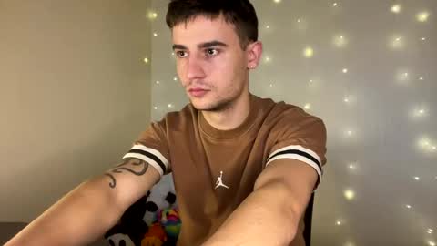 Snapshot of mike_severi chatting on January 6, 2025, 7:52 am Mike online show from January 6, 2025, 7:52 am