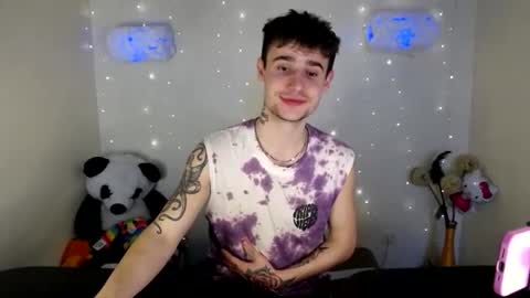 Snapshot of mike_severi chatting on January 29, 2025, 9:01 am Mike online show from January 29, 2025, 9:01 am