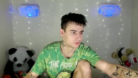 Snapshot of mike_severi chatting on February 1, 2025, 9:00 am Mike online show from February 1, 2025, 9:00 am