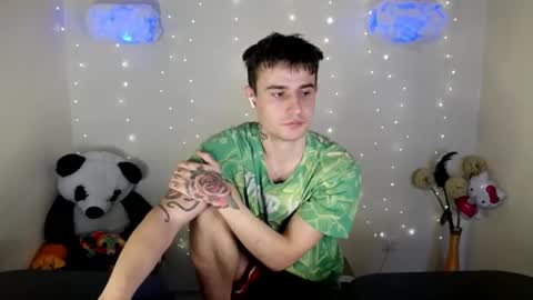 Snapshot of mike_severi chatting on February 1, 2025, 12:05 pm Mike online show from February 1, 2025, 12:05 pm