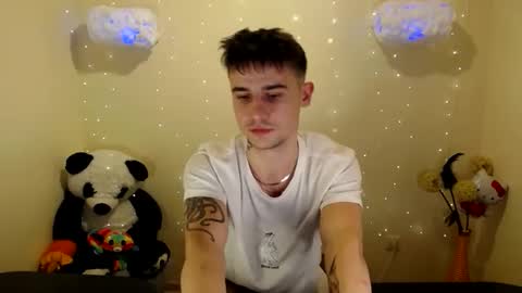 Snapshot of mike_severi chatting on February 4, 2025, 6:17 pm Mike online show from February 4, 2025, 6:17 pm