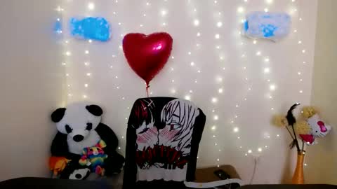 Snapshot of mike_severi chatting on February 18, 2025, 10:16 am Mike online show from February 18, 2025, 10:16 am