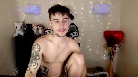 Snapshot of mike_severi chatting on March 5, 2025, 7:38 am Mike online show from March 5, 2025, 7:38 am