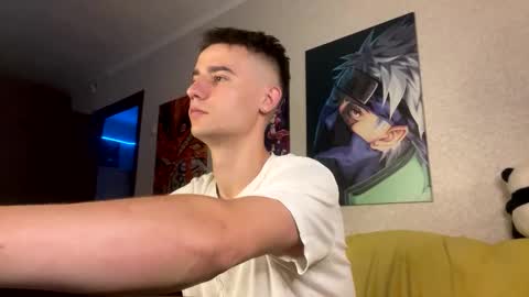 Snapshot of mike_severi chatting on September 9, 2025, 5:18 am Mike online show from September 9, 2025, 5:18 am