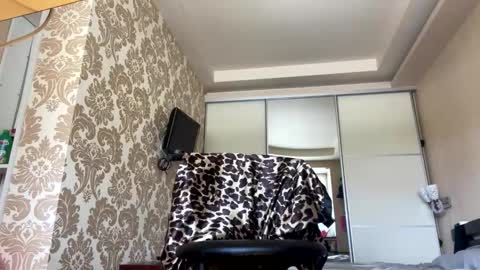 Mike online show from April 4, 2026, 9:18 am