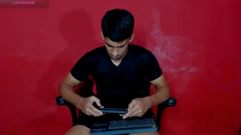 mike_shelby21 online show from May 3, 2026, 9:43 pm