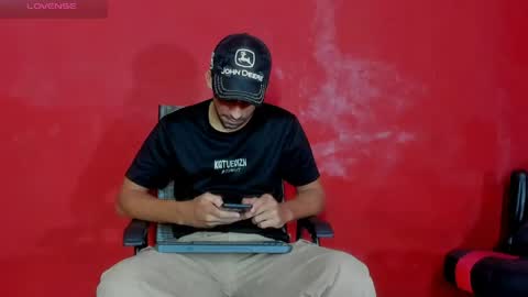 Snapshot of mike_shelby21 chatting on June 7, 2026, 7:23 am mike_shelby21 online show from June 7, 2026, 7:23 am
