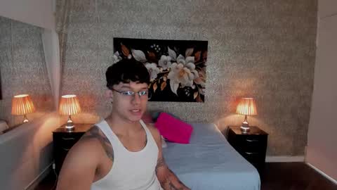 Mike online show from November 7, 2025, 4:01 am