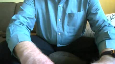 mikeb3200 online show from April 8, 2026, 11:05 pm