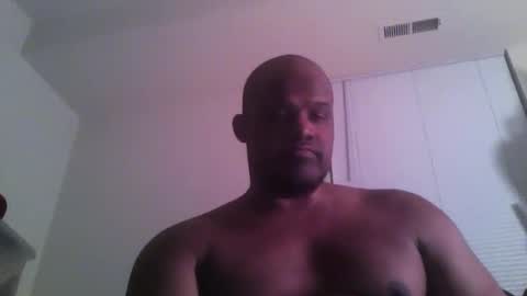 Snapshot of mikebbc123 chatting on February 21, 2025, 6:18 am mikebbc123 online show from February 21, 2025, 6:18 am