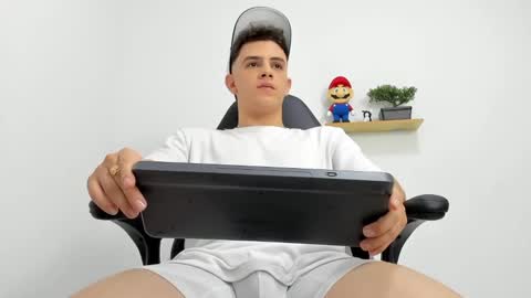 Mike Cooper online show from September 27, 2025, 9:53 pm