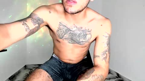 Snapshot of mikee_scooth chatting on May 22, 2026, 1:46 am mikee_scooth online show from May 22, 2026, 1:46 am