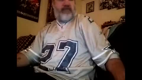 mikeeshines13 online show from September 12, 2025, 11:54 am