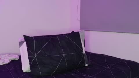 Snapshot of mikegaitan1 chatting on March 13, 2026, 12:28 am mikegaitan1 online show from March 13, 2026, 12:28 am