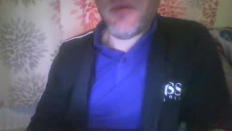 mikehockishuge9 online show from November 27, 2025, 4:31 pm