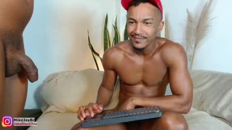         Mike Jay online show from December 4, 2024, 4:43 am