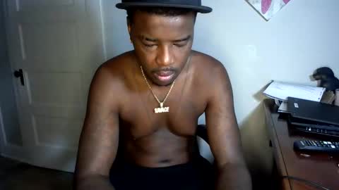 mike jones online show from October 29, 2025, 2:52 pm