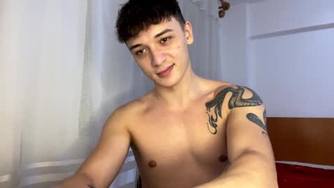 MikeLaur online show from December 1, 2024, 6:52 pm