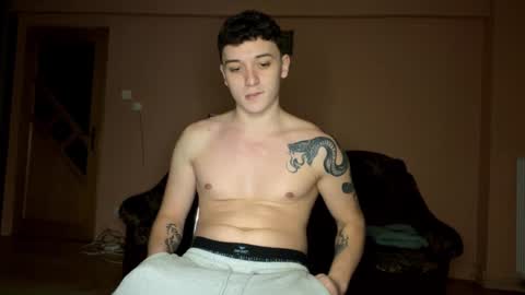 MikeLaur online show from January 20, 2025, 5:27 pm