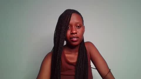 Dove online show from December 28, 2024, 6:18 pm