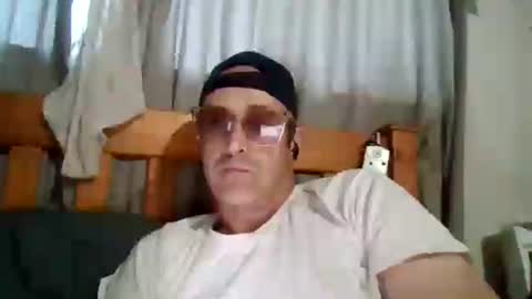 mikeundies online show from June 29, 2026, 6:52 am