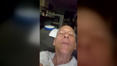 Snapshot of mikewojnar83 chatting on June 22, 2026, 6:54 am mikewojnar83 online show from June 22, 2026, 6:54 am