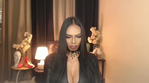 Mistress MikeyAlawi online show from December 30, 2024, 11:37 am