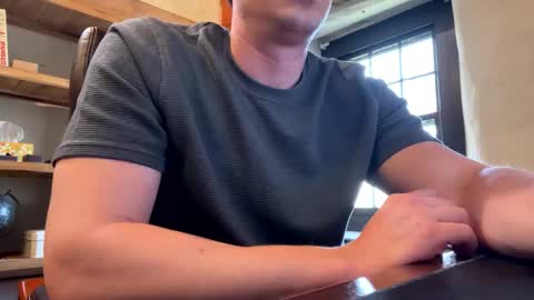 Snapshot of mikeydubs10 chatting on April 1, 2026, 7:44 pm mikeydubs10 online show from April 1, 2026, 7:44 pm