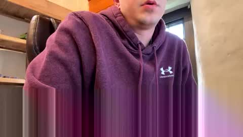 Snapshot of mikeydubs10 chatting on April 6, 2026, 7:15 pm mikeydubs10 online show from April 6, 2026, 7:15 pm