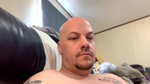 Snapshot of mikeylikesit2222 chatting on December 15, 2024, 5:42 pm mikeylikesit2222 online show from December 15, 2024, 5:42 pm