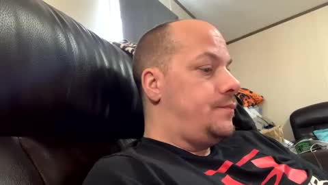 Snapshot of mikeylikesit2222 chatting on February 1, 2025, 6:29 pm mikeylikesit2222 online show from February 1, 2025, 6:29 pm