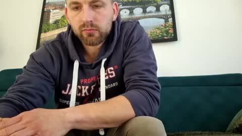 mikhael767676 online show from April 28, 2026, 5:12 am